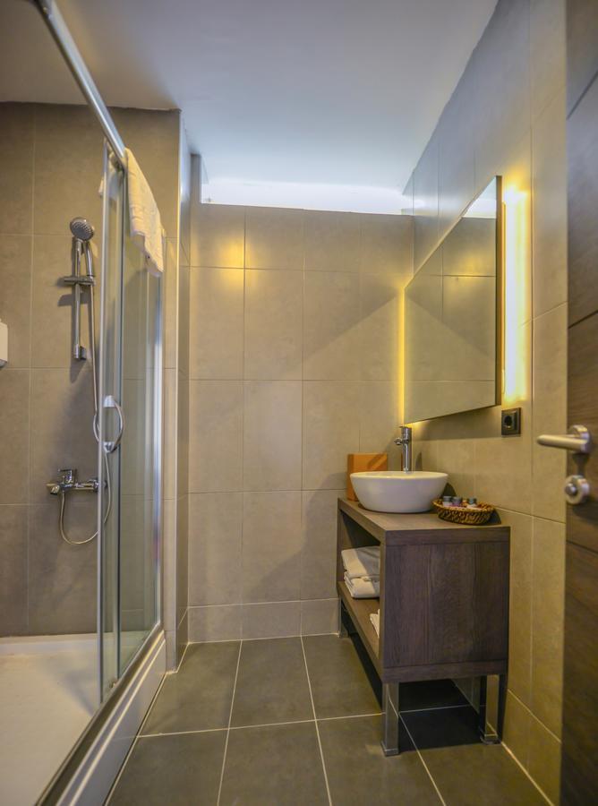 A11 Hotel Atasehir Istanbul Ngoại thất bức ảnh